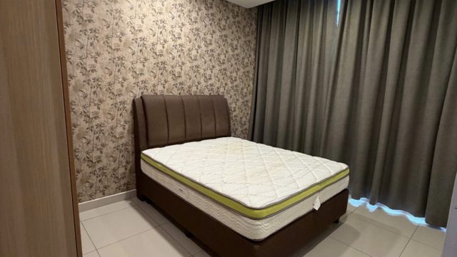 2E8AE0E7-5A41-4312-A791-D7FDDB256BEE