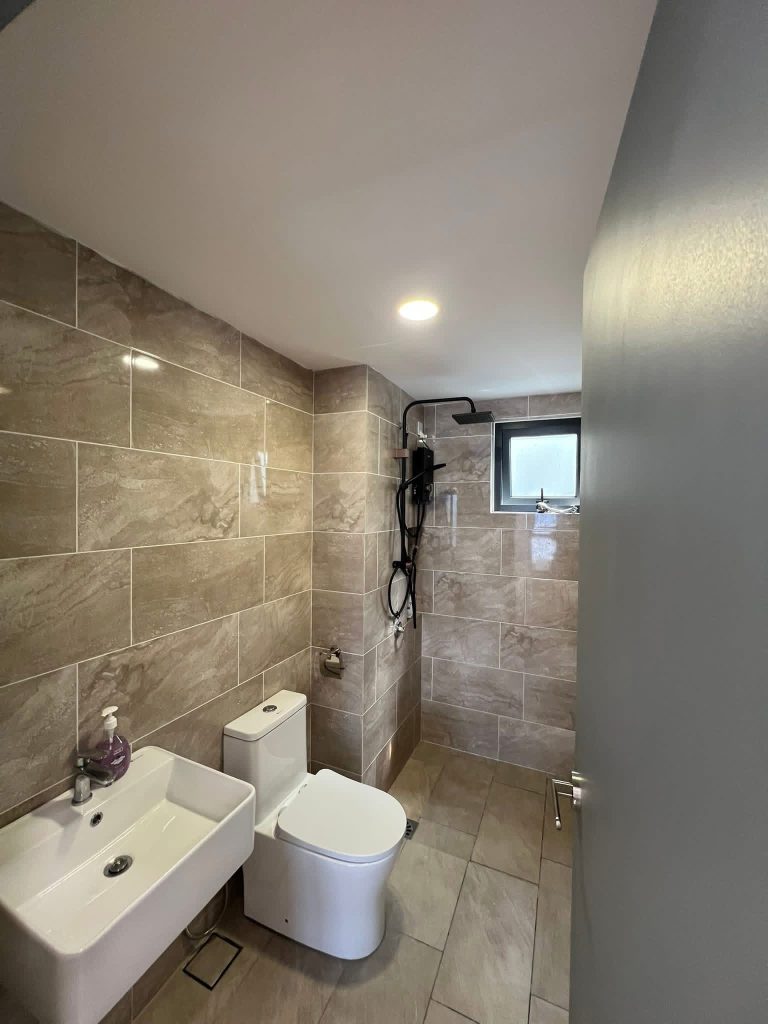 57094566-D91F-4643-8742-2FF611C91DB0