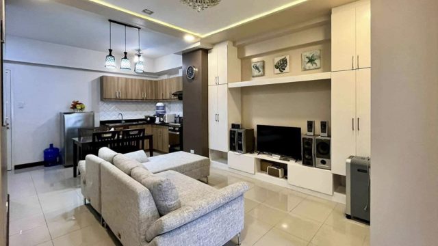 EEF86993-B077-41CB-B4AC-F2E022AF9C41