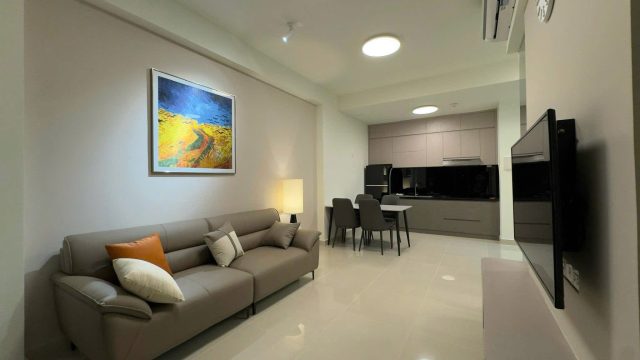 Five Stones Condominium